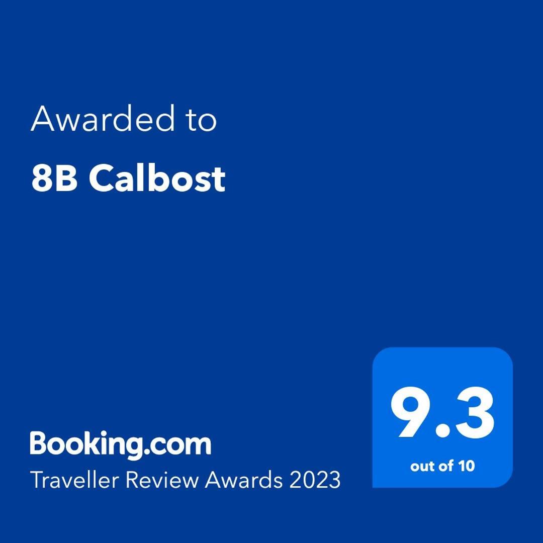8B Calbost Villa Екстериор снимка